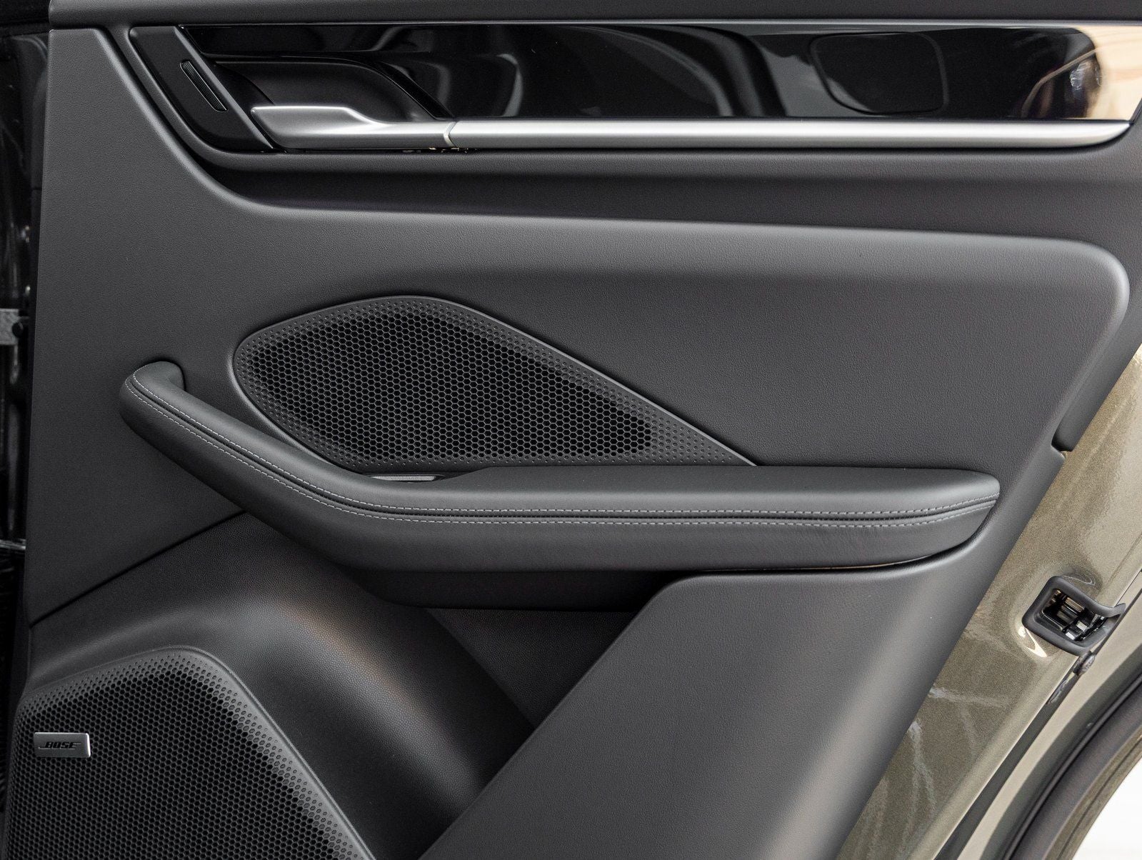 2026 Porsche Macan Electric Electric