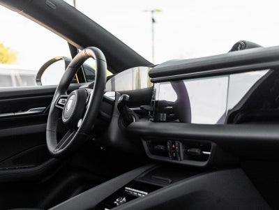 2026 Porsche Macan Electric Electric