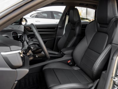 2026 Porsche Macan Electric Electric