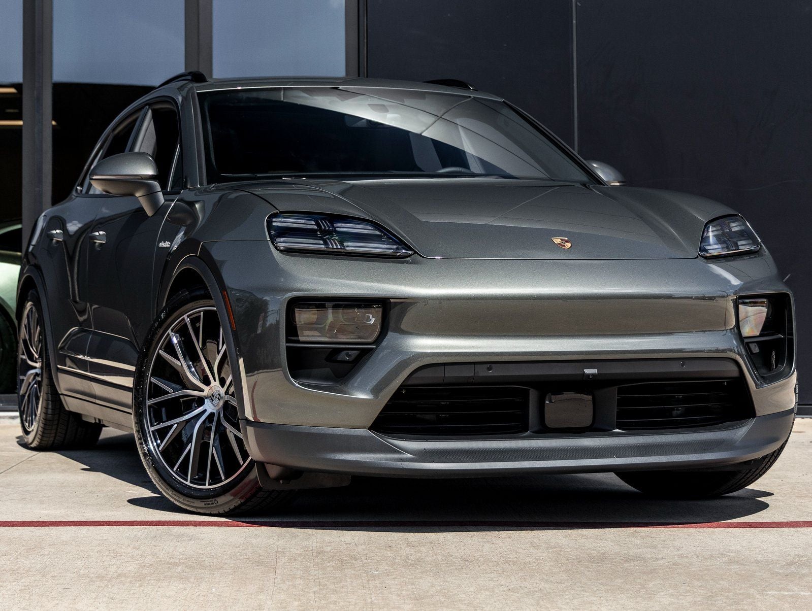 2026 Porsche Macan Electric Electric