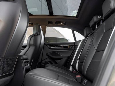 2026 Porsche Macan Macan Electric