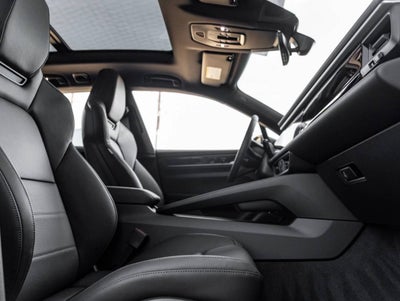 2026 Porsche Macan Macan Electric