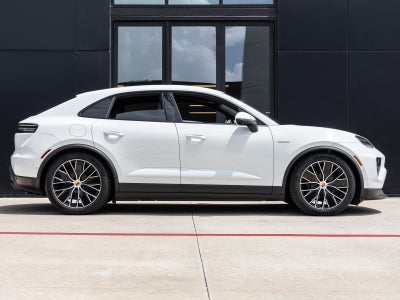 2025 Porsche Macan Electric Macan Electric
