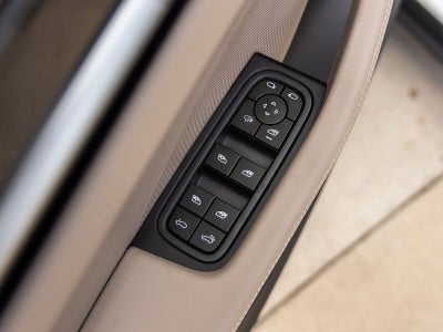 2025 Porsche Macan Electric Macan Electric