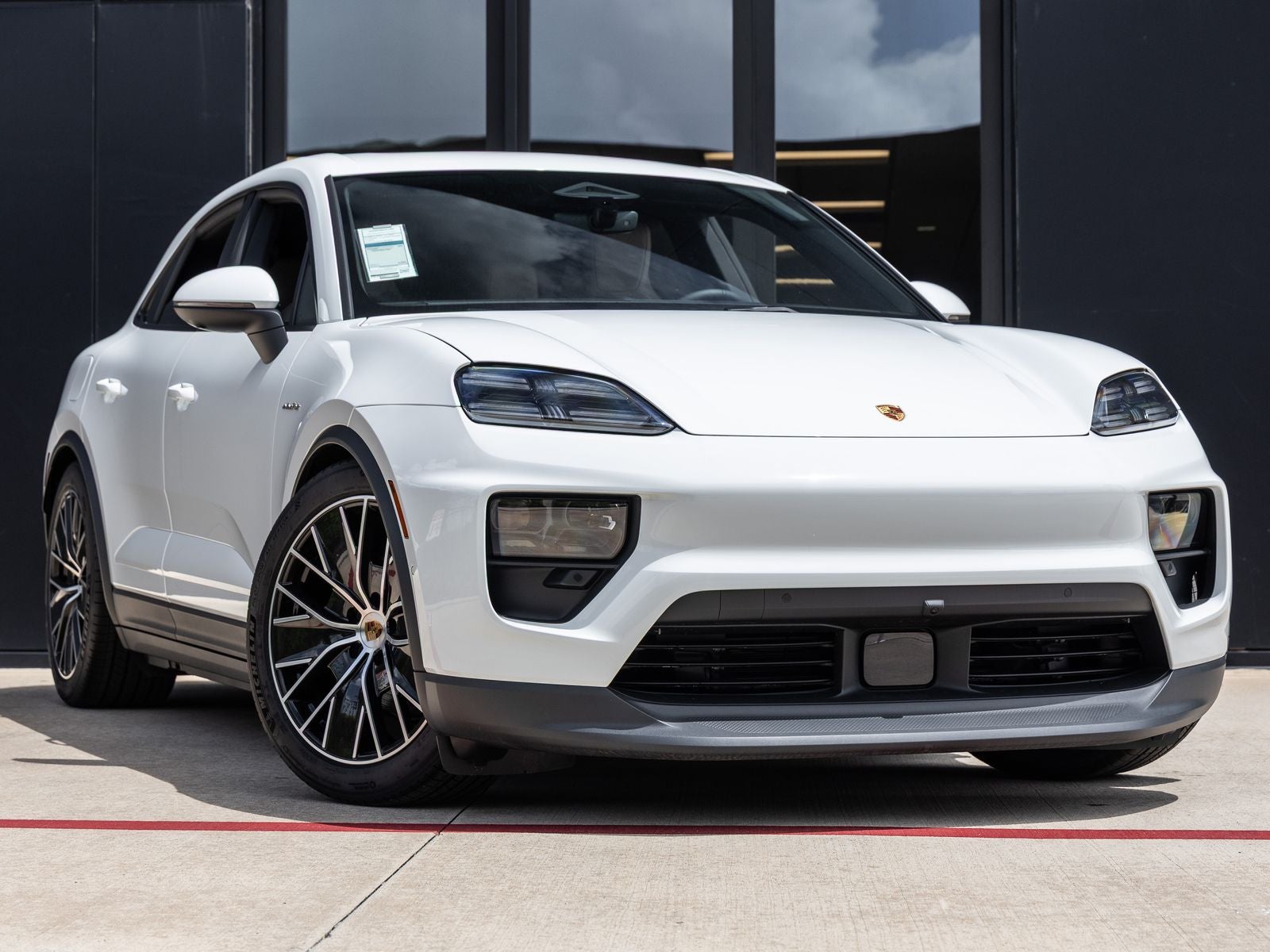 2025 Porsche Macan Electric Macan Electric
