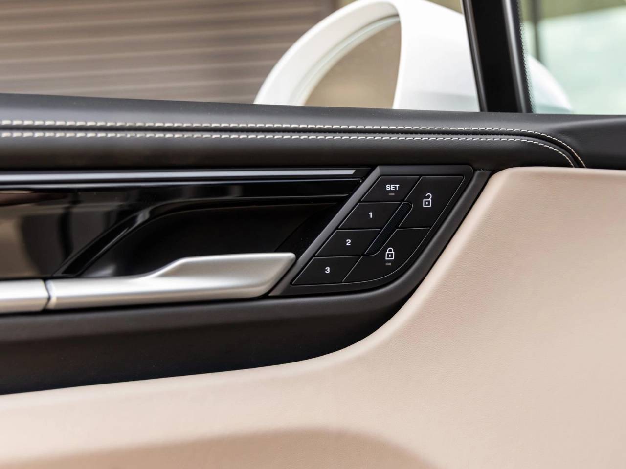 2025 Porsche Macan Electric Macan Electric