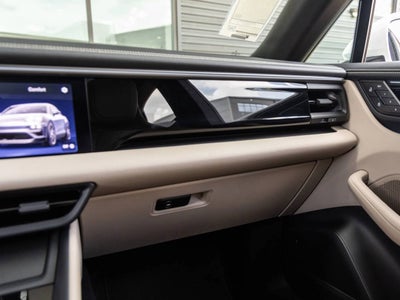 2025 Porsche Macan Electric Macan Electric