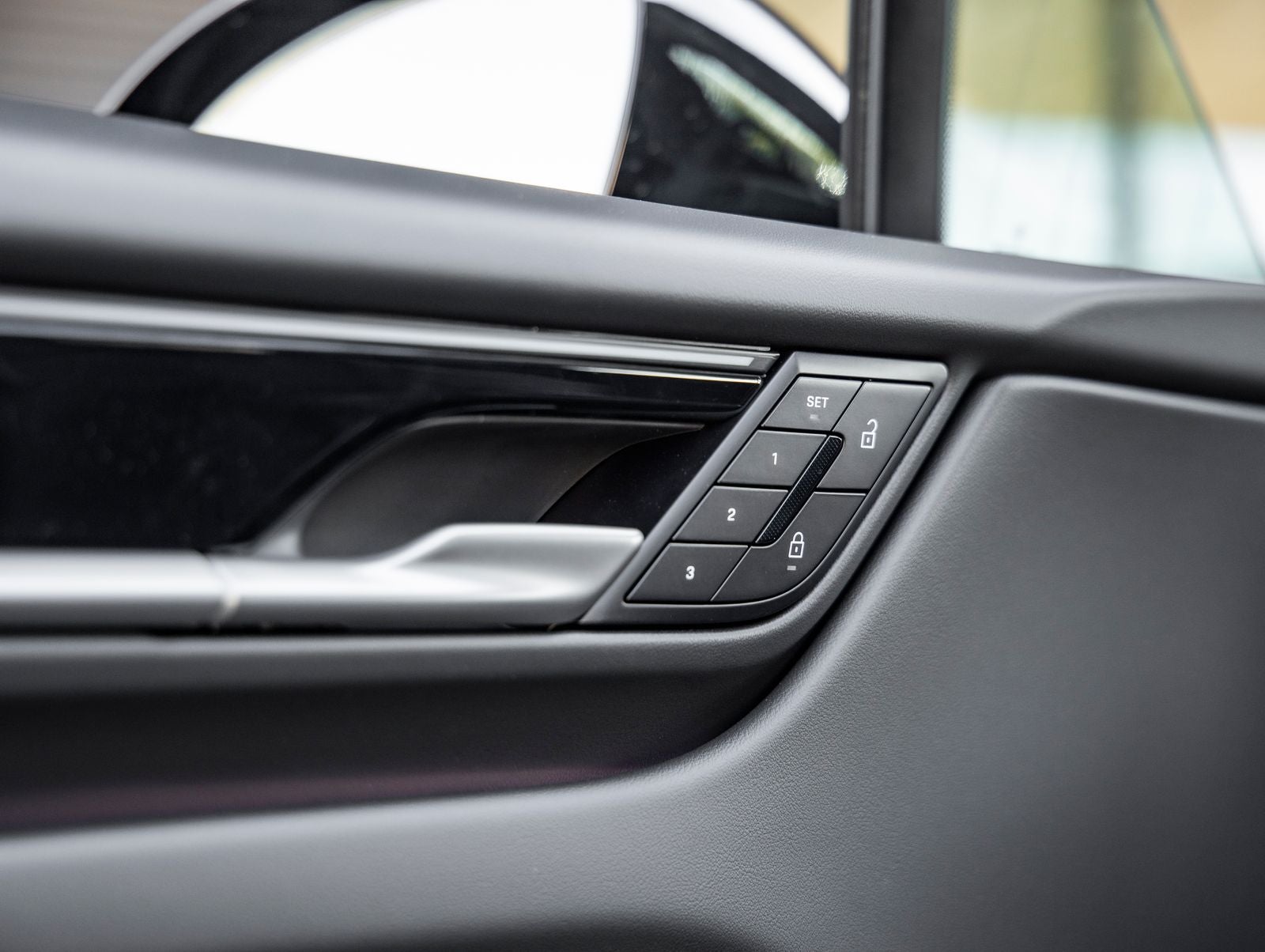 2025 Porsche Macan Electric Macan Electric