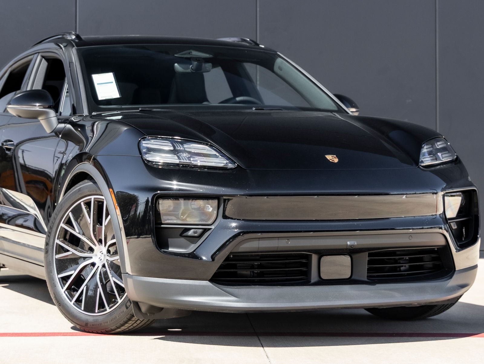 2025 Porsche Macan Electric Macan Electric