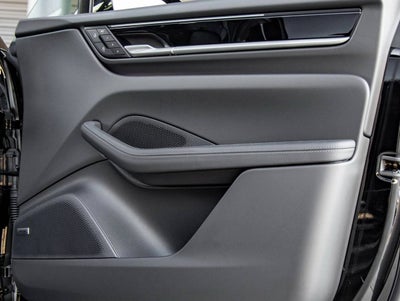 2025 Porsche Macan Electric Macan Electric