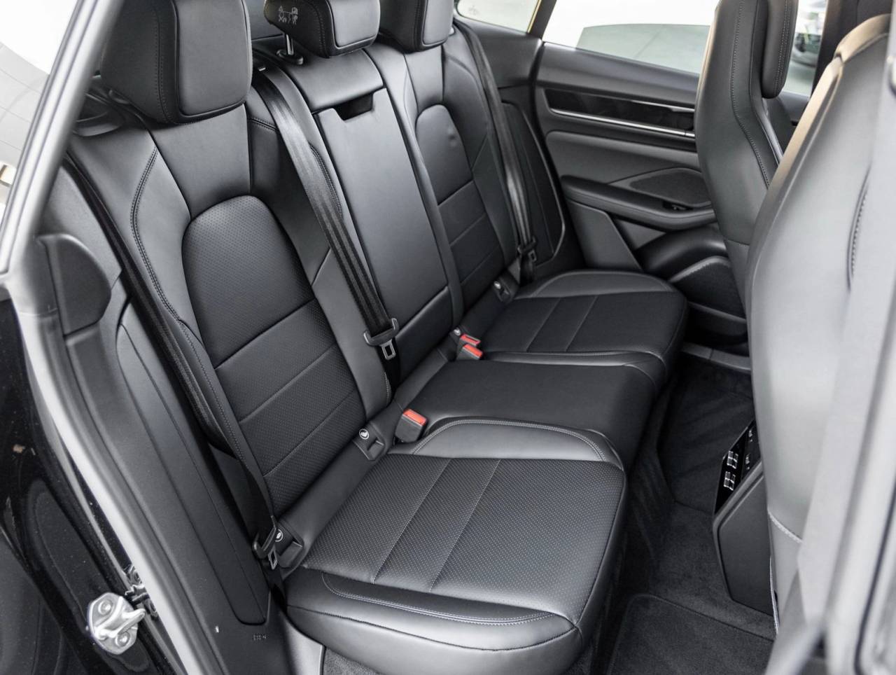 2025 Porsche Macan Electric Macan Electric