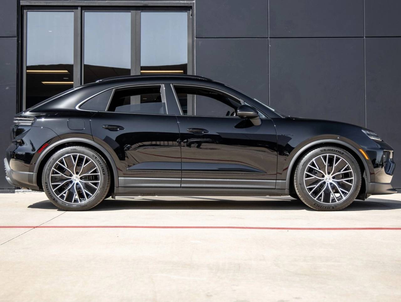 2025 Porsche Macan Electric Macan Electric