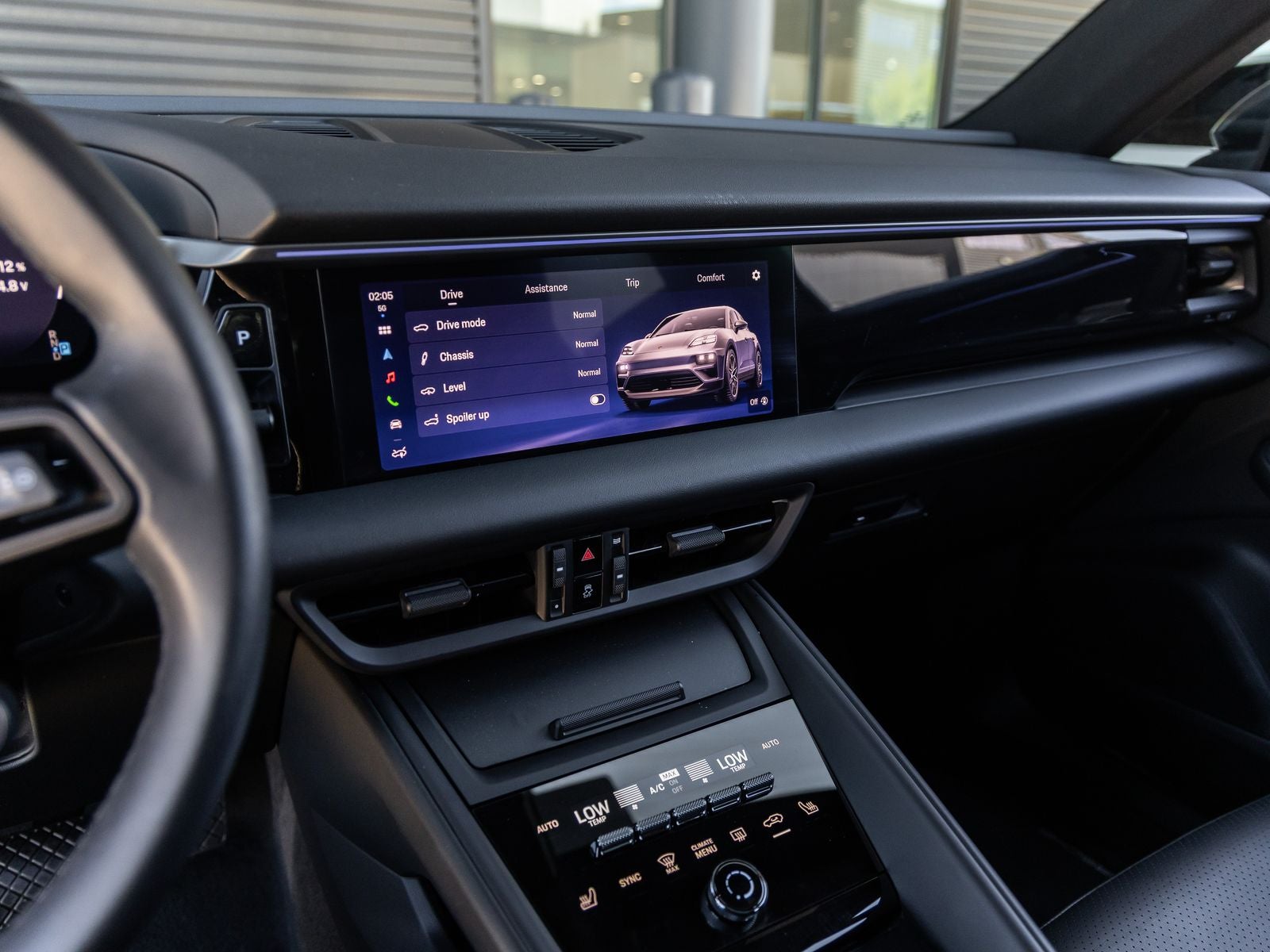 2025 Porsche Macan Electric