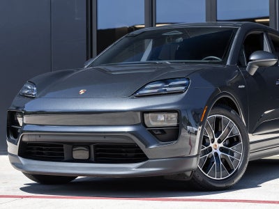 2025 Porsche Macan Electric