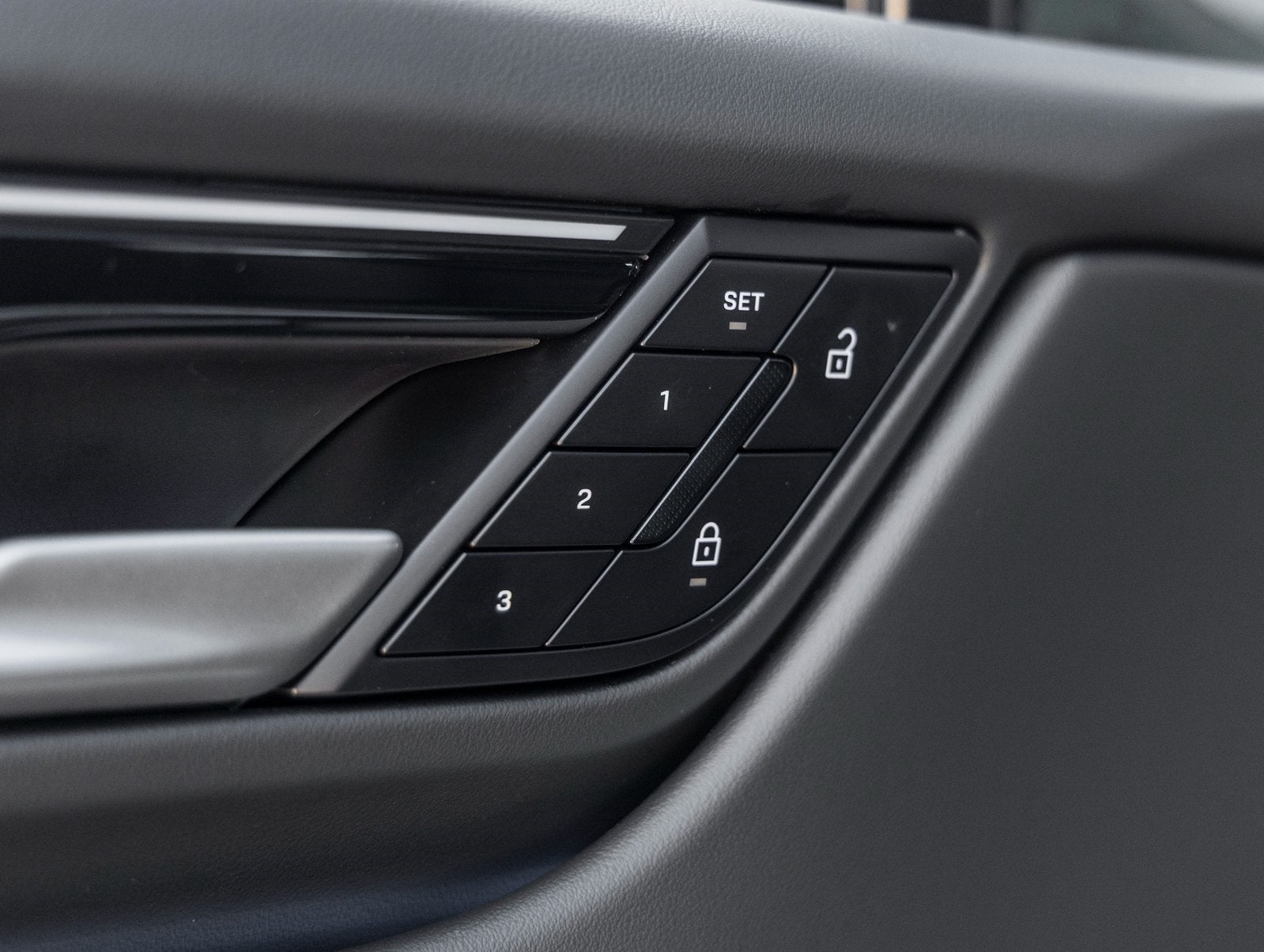 2025 Porsche Macan Electric Macan Electric