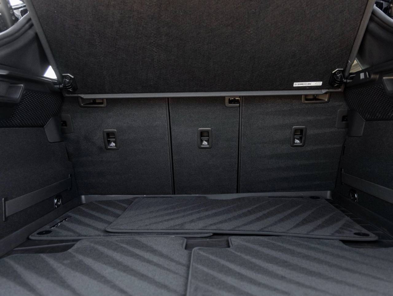 2025 Porsche Macan Electric Macan Electric