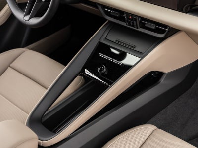 2025 Porsche Macan Electric Electric