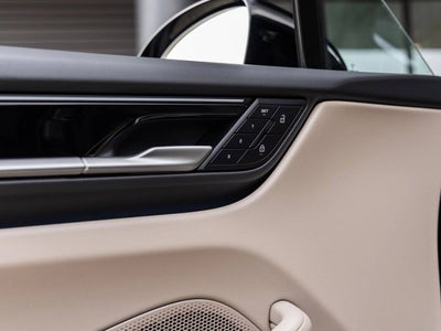 2025 Porsche Macan Electric Macan Electric