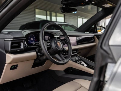 2025 Porsche Macan Electric Macan Electric