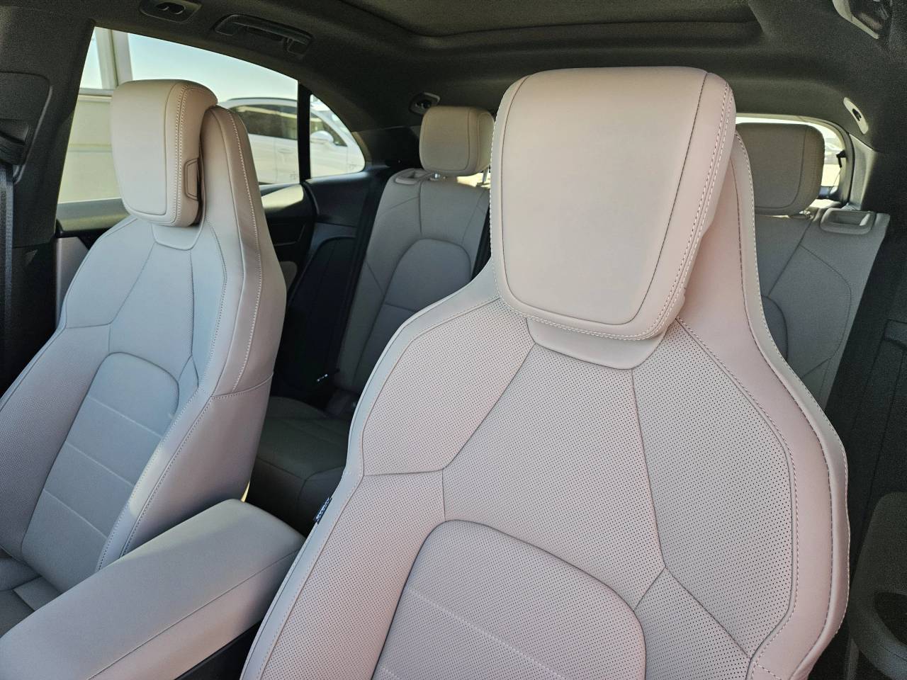 2025 Porsche Macan Electric Macan Electric