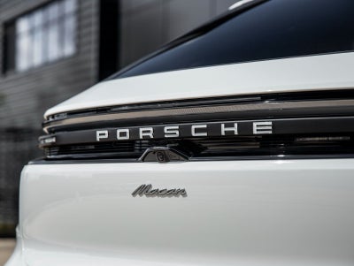 2026 Porsche Macan Electric Macan Electric