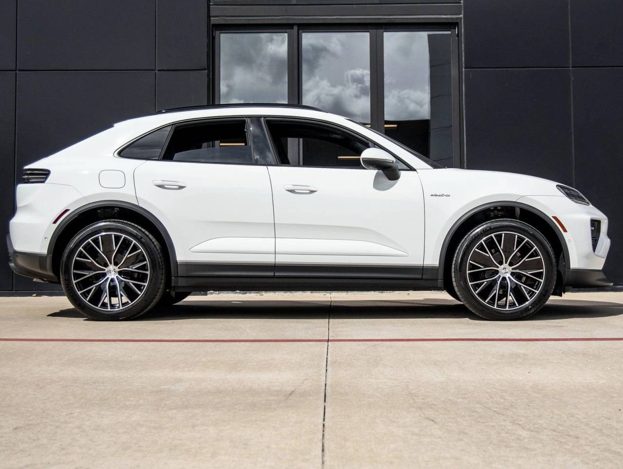 2026 Porsche Macan Electric Macan Electric