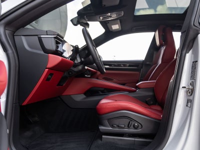 2026 Porsche Macan Electric