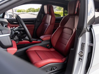 2026 Porsche Macan Electric