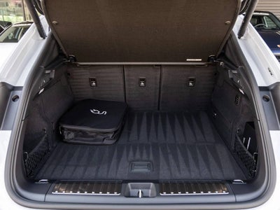 2026 Porsche Macan Electric