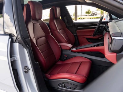 2026 Porsche Macan Electric