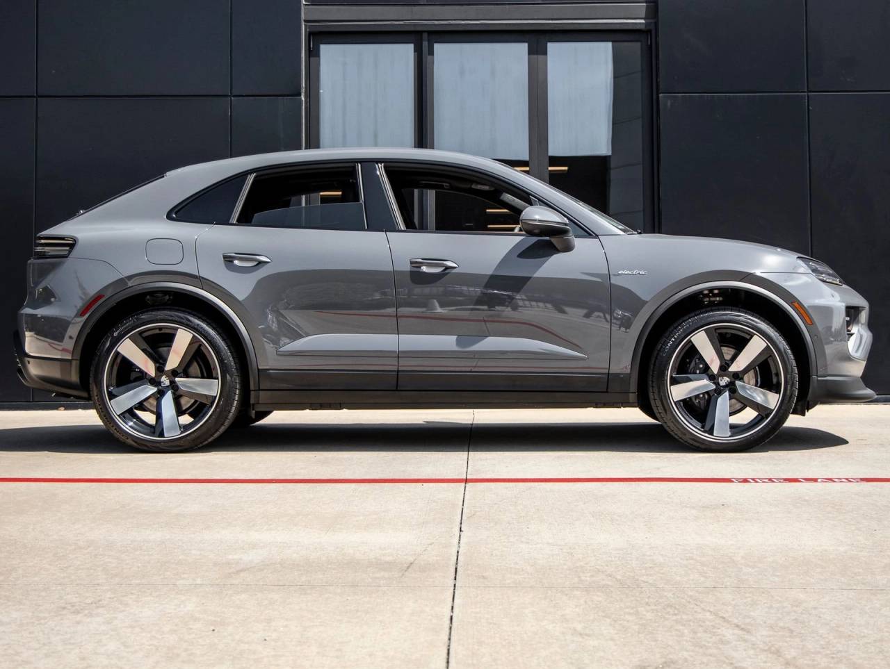 2026 Porsche Macan Electric