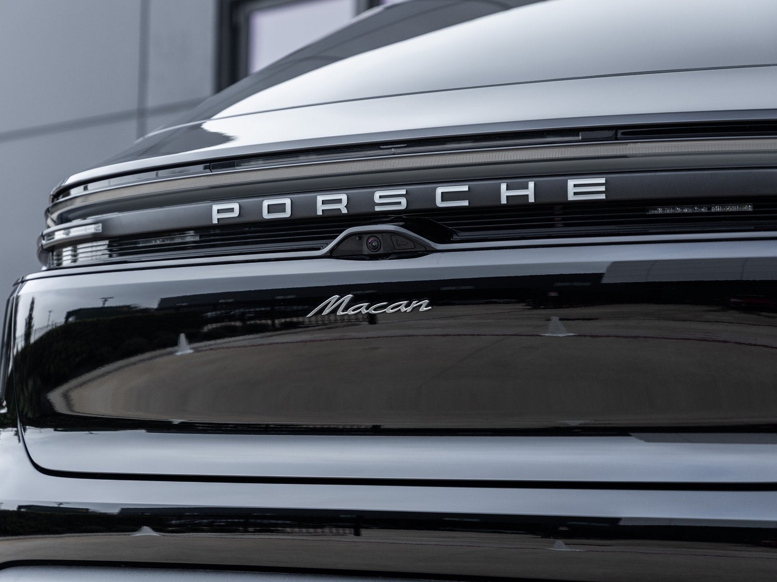 2025 Porsche Macan Electric Macan Electric