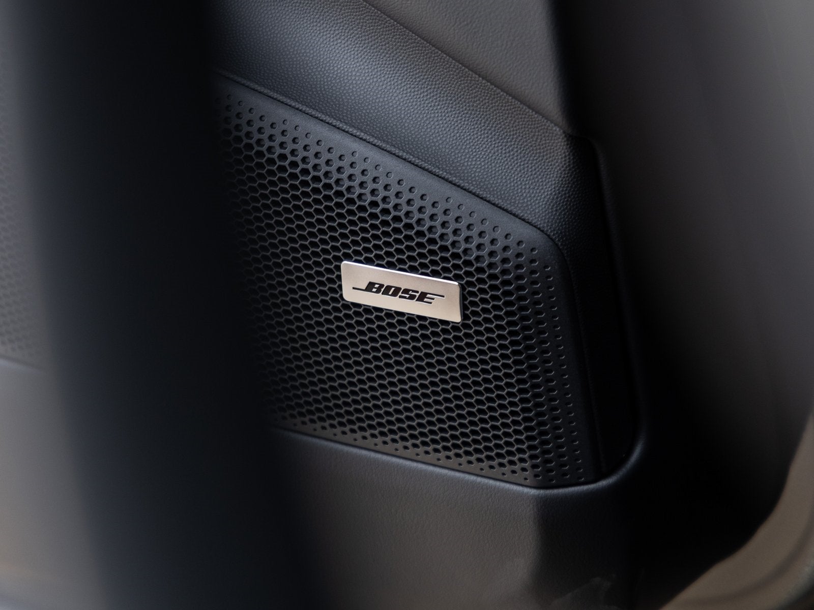 2025 Porsche Macan Electric Macan Electric