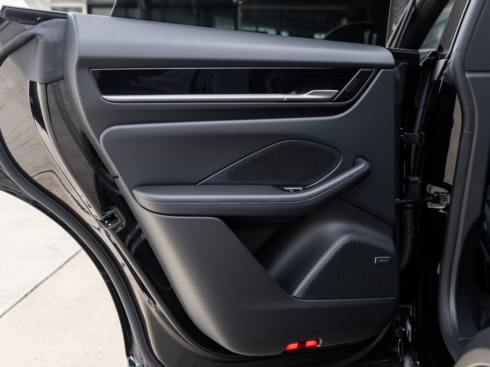 2025 Porsche Macan Electric Macan Electric