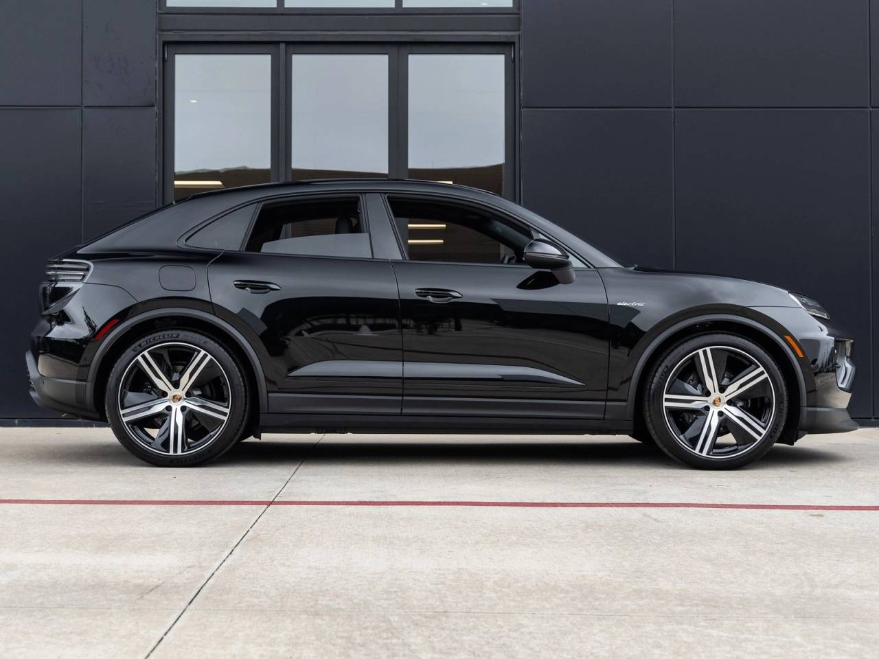 2025 Porsche Macan Electric Macan Electric