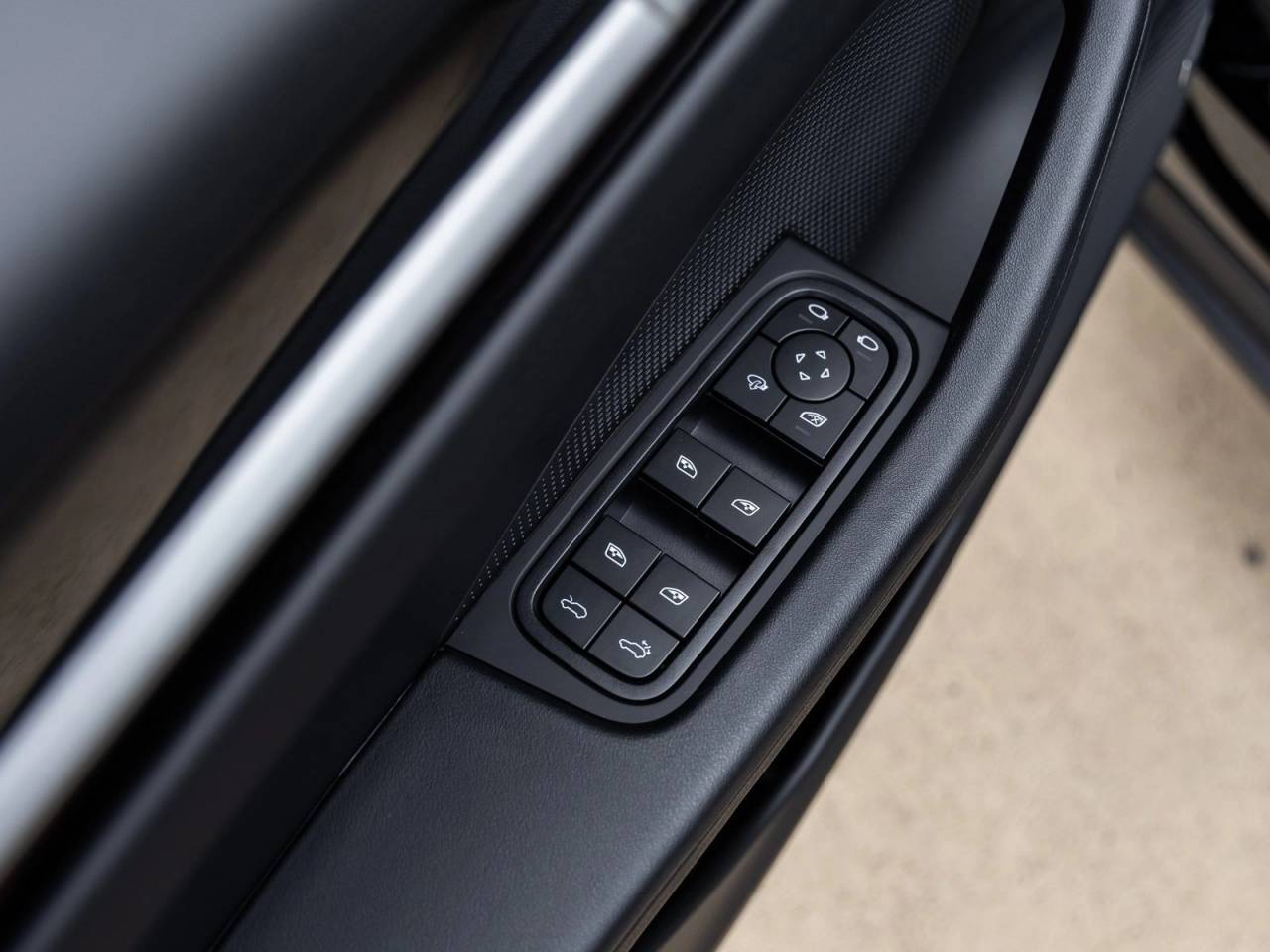 2025 Porsche Macan Electric Macan Electric