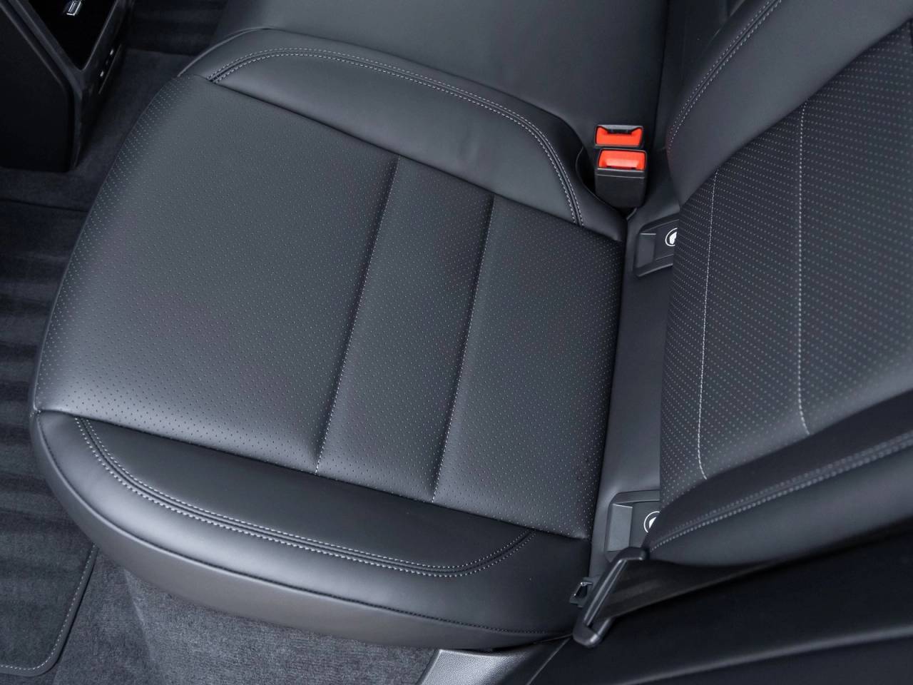 2025 Porsche Macan Electric Macan Electric