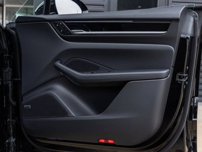 2025 Porsche Macan Electric Macan Electric