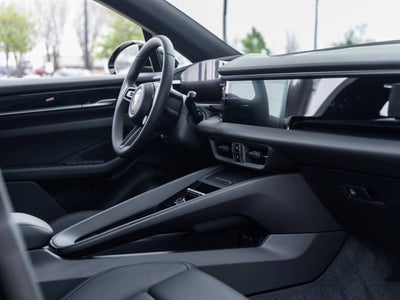 2025 Porsche Macan Electric Macan Electric