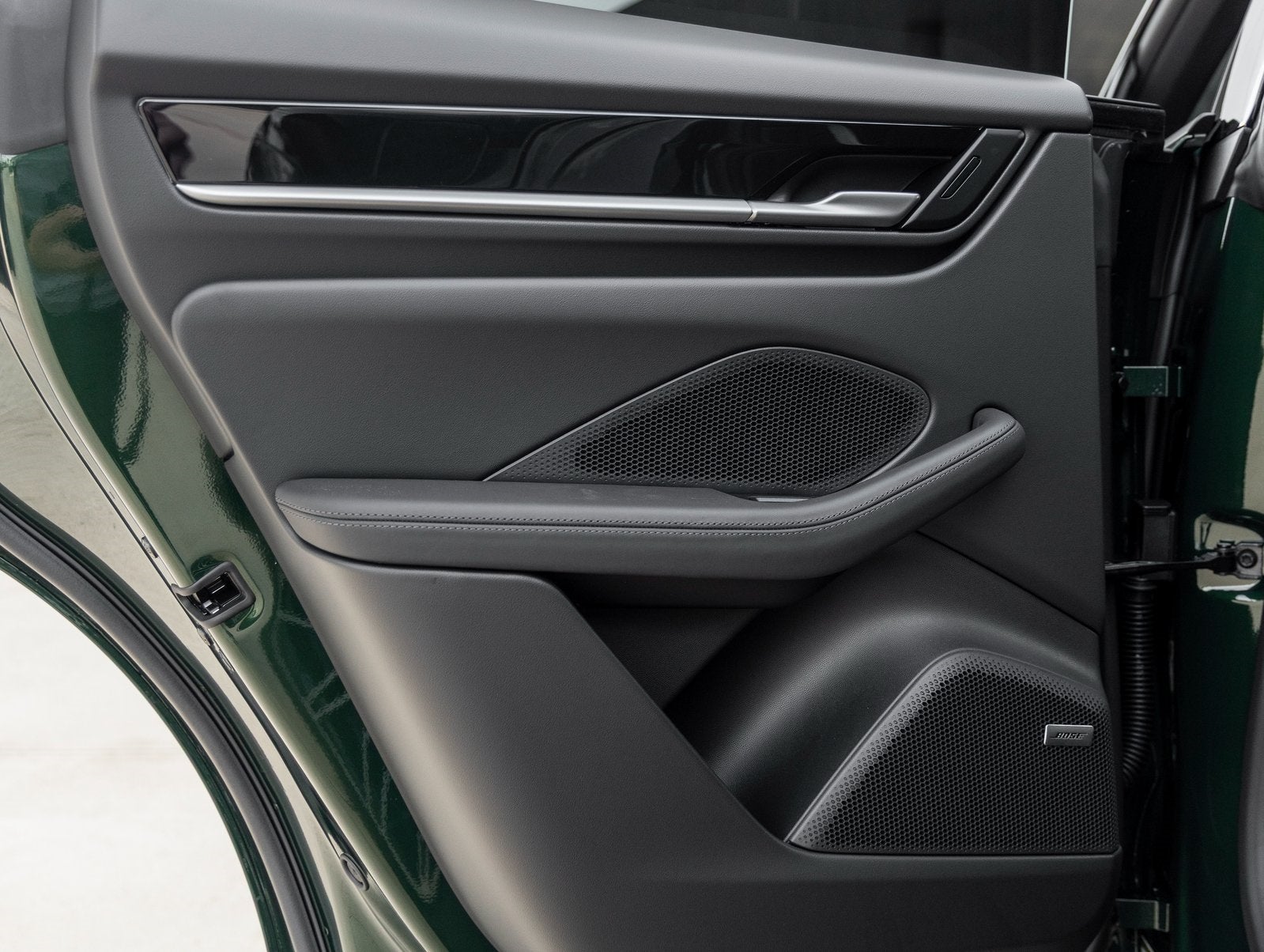 2025 Porsche Macan Electric Macan Electric