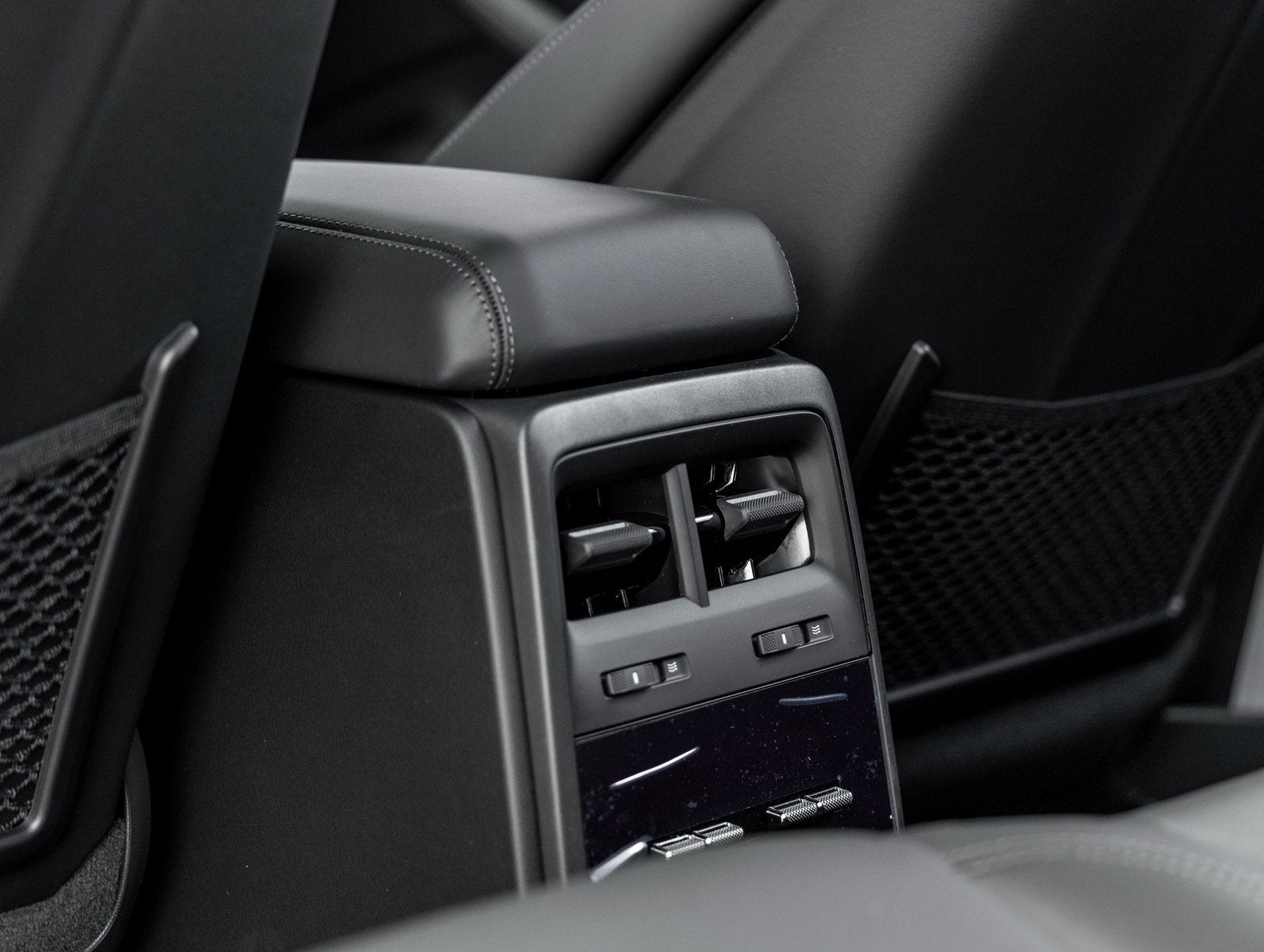 2025 Porsche Macan Electric Macan Electric