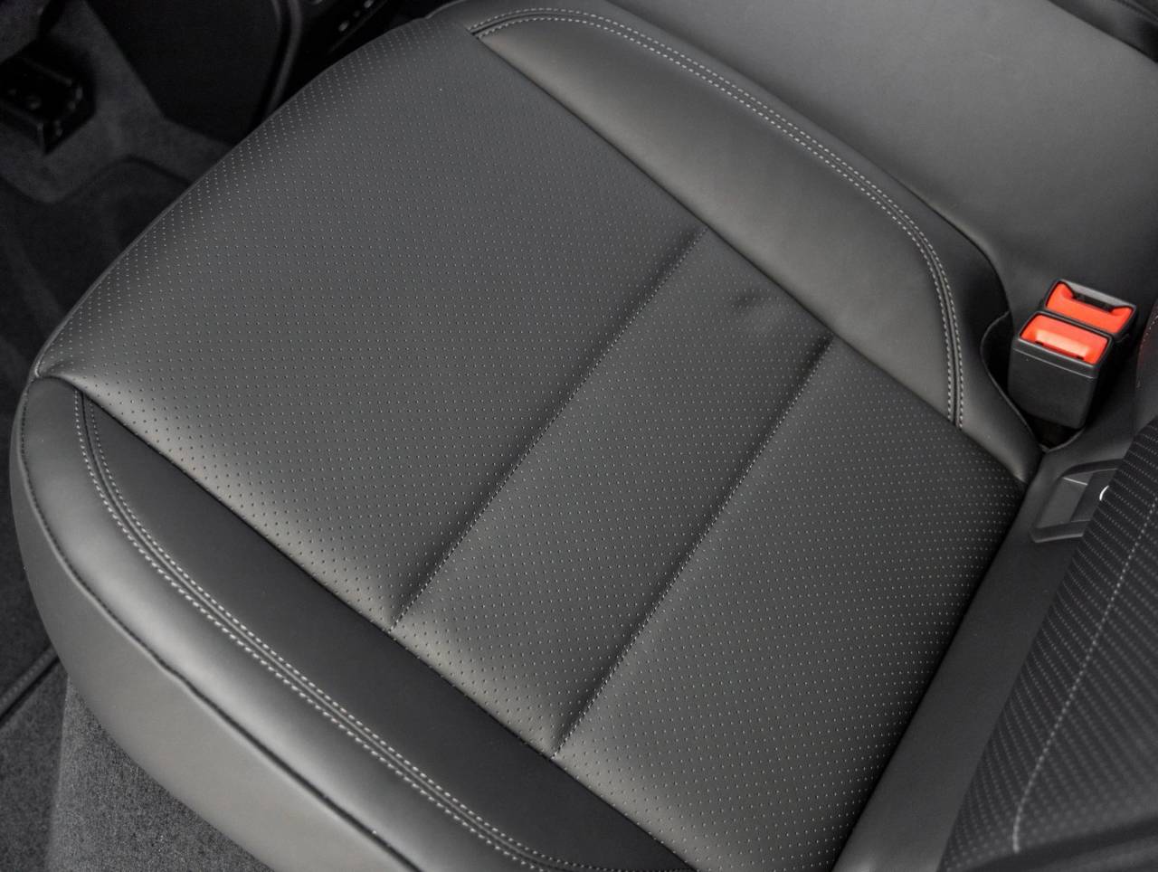 2025 Porsche Macan Electric Macan Electric