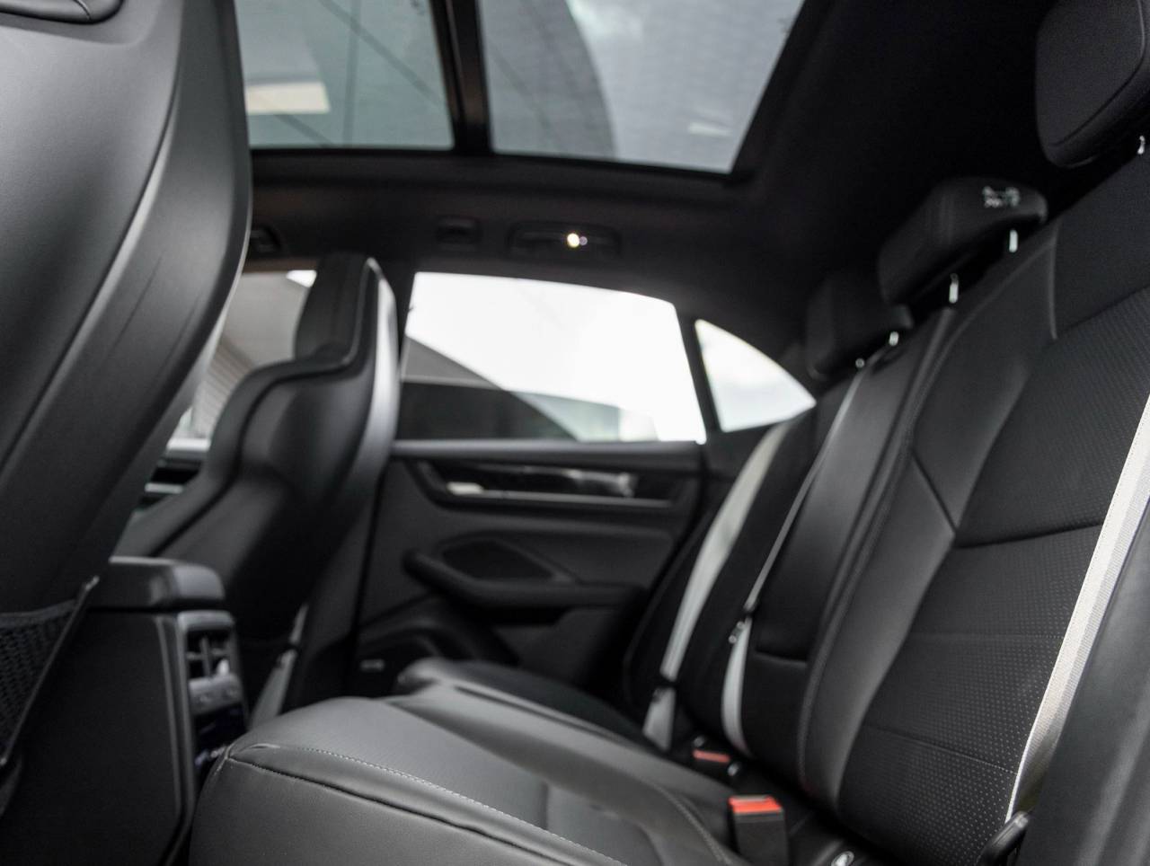 2025 Porsche Macan Electric Macan Electric