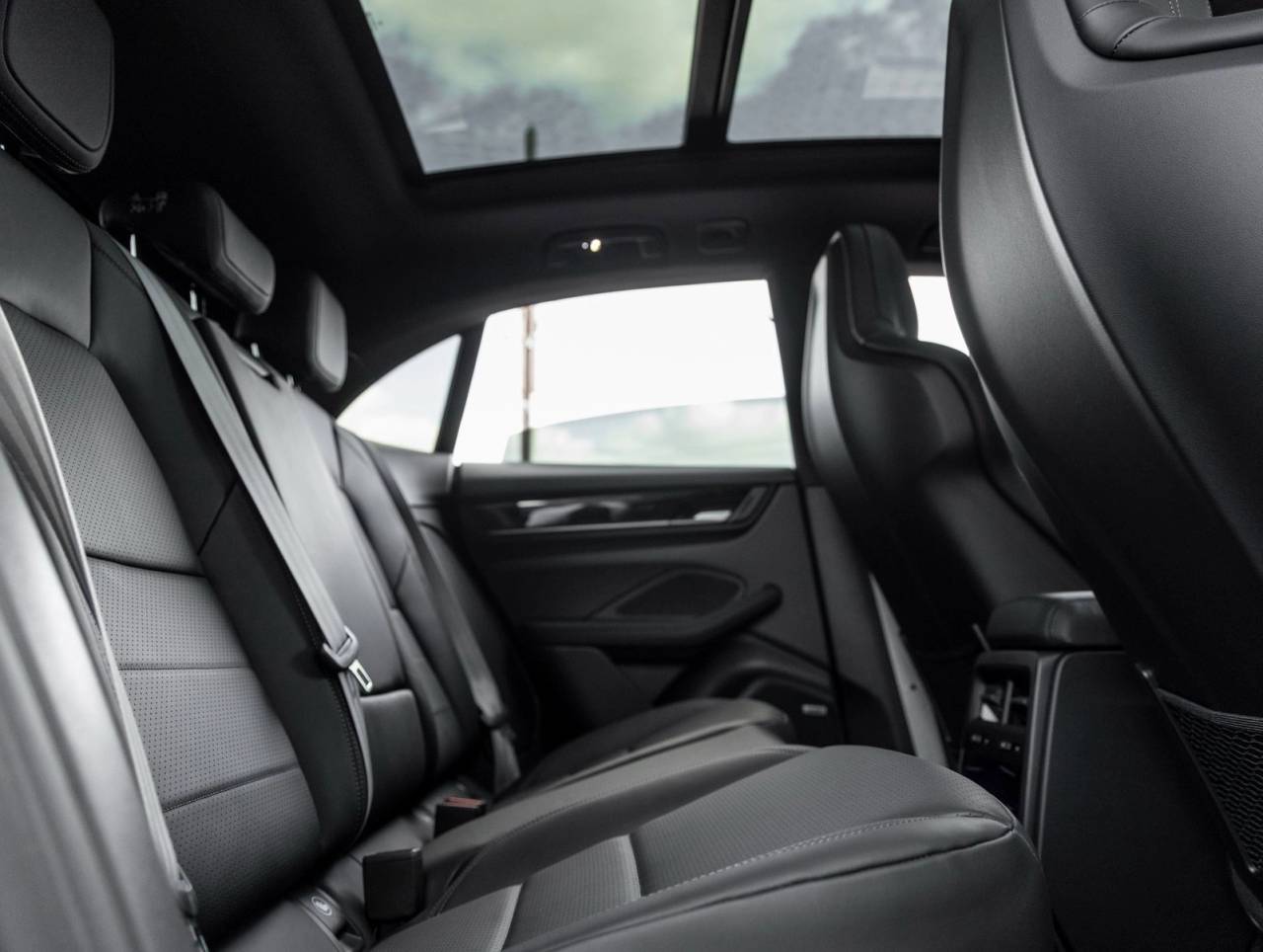 2025 Porsche Macan Electric Macan Electric