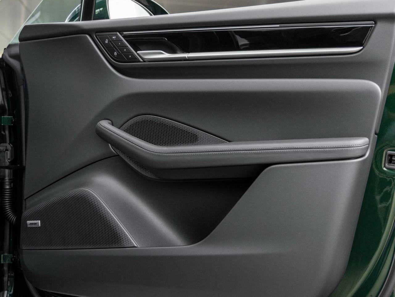 2025 Porsche Macan Electric Macan Electric