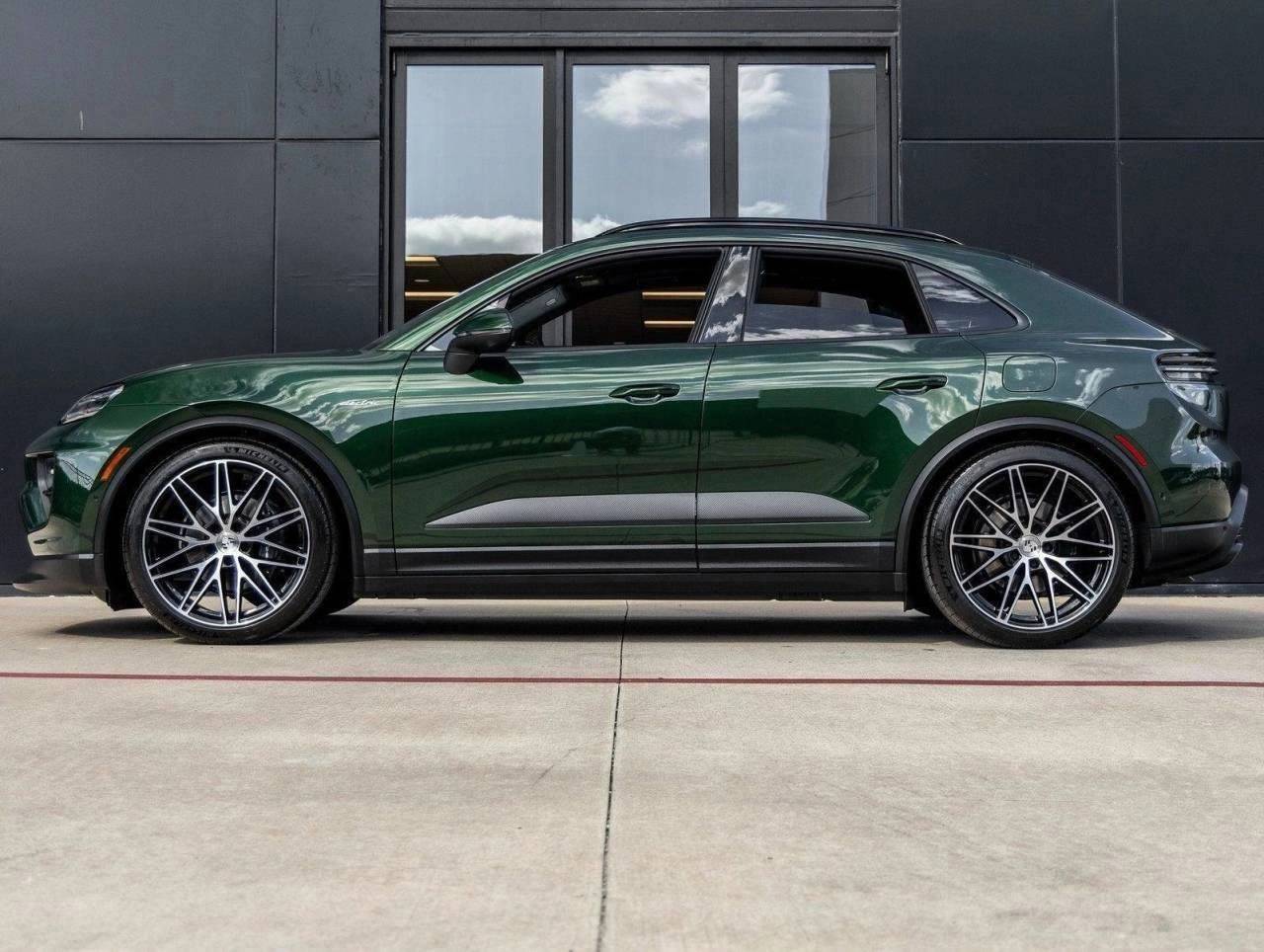 2025 Porsche Macan Electric Macan Electric