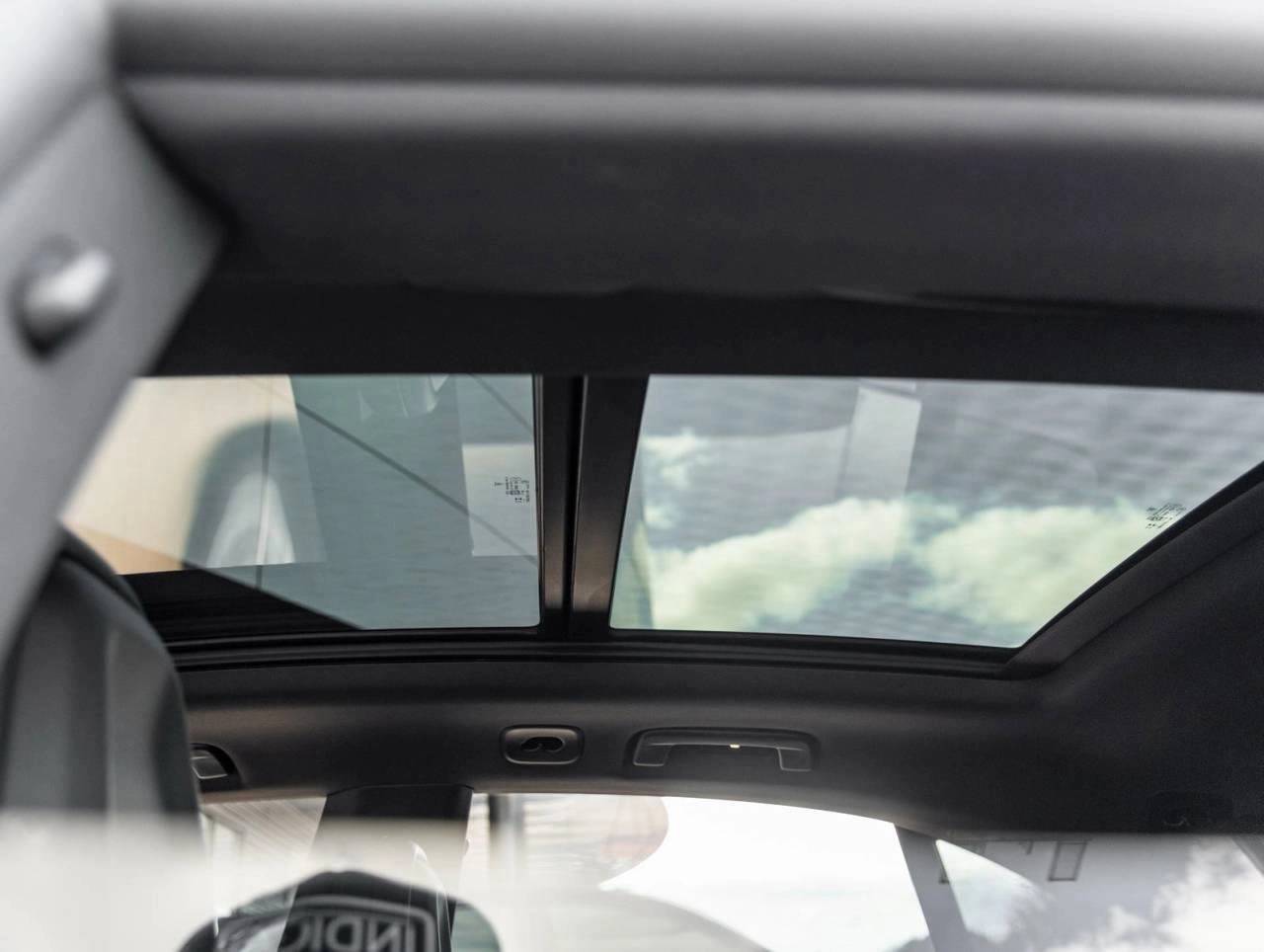 2025 Porsche Macan Electric Macan Electric