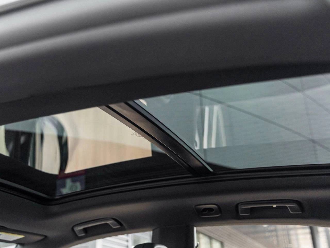 2025 Porsche Macan Electric Macan Electric