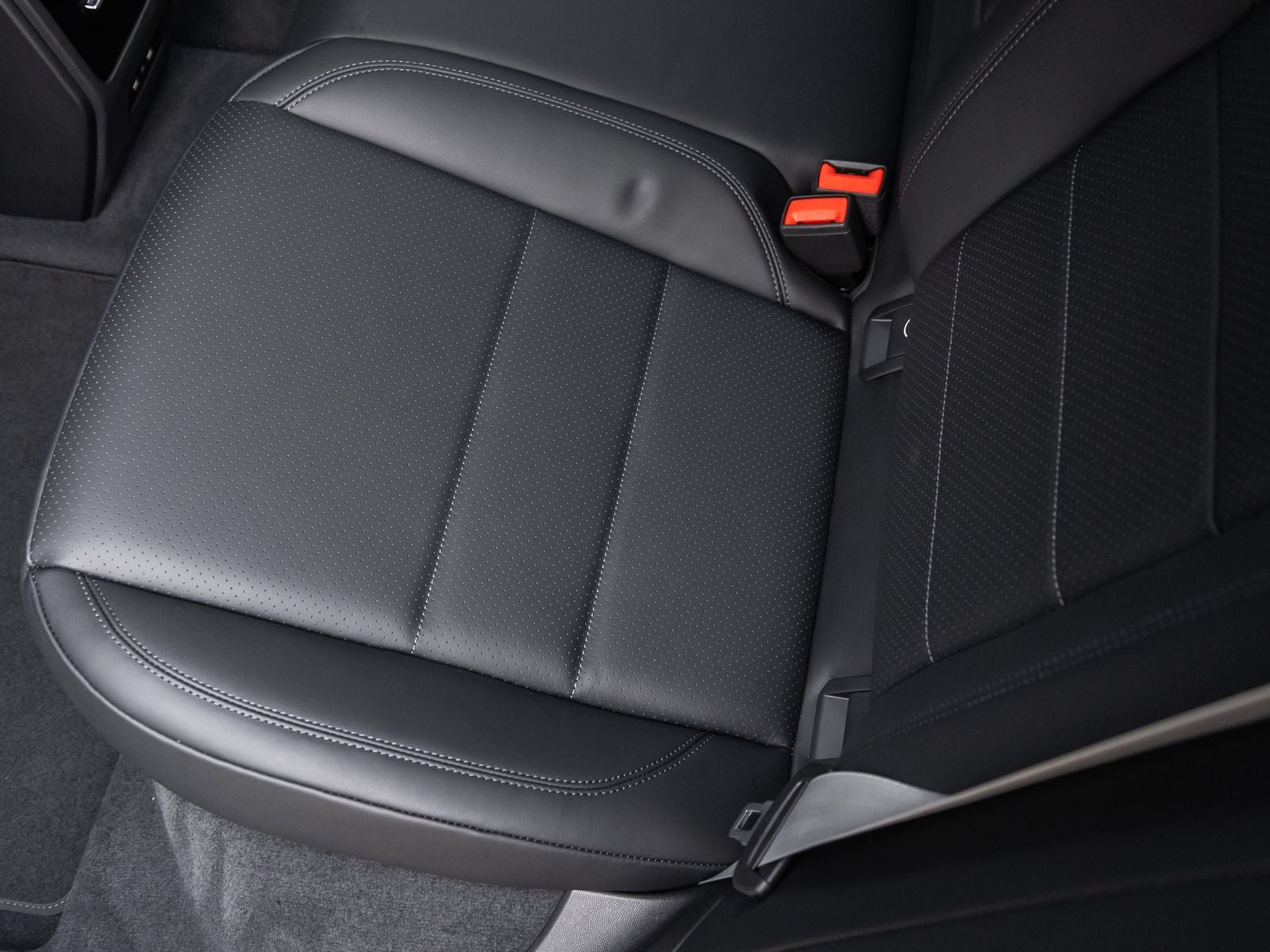 2026 Porsche Macan Electric Macan Electric