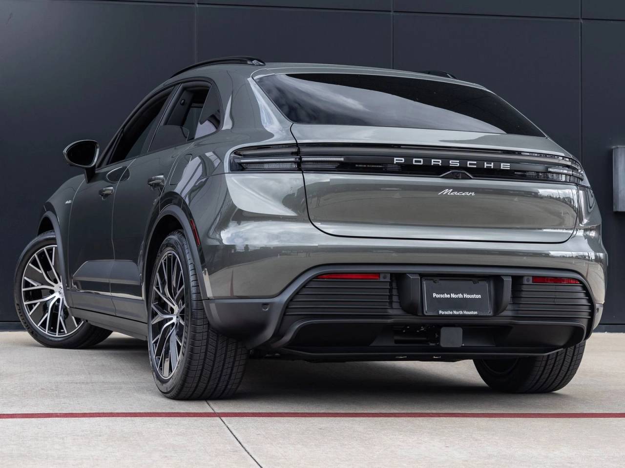 2026 Porsche Macan Electric Macan Electric